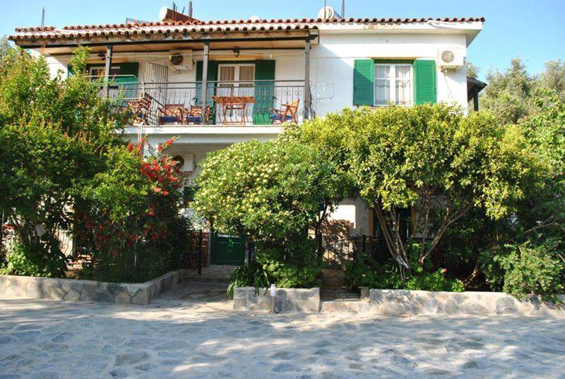 Photo of Others in Skiathos Town