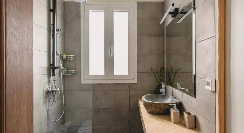 Photo of Bathroom in Monastiraki