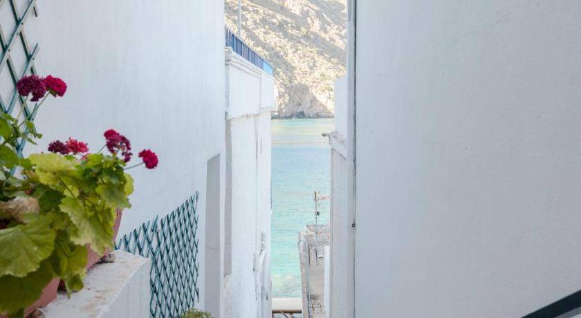 Photo of Patio Balcony in Loutro