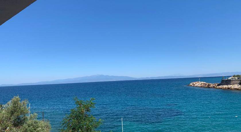 Photo of Others in Skala Marion