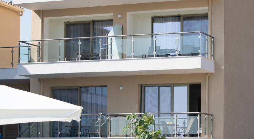 Photo of Buildings in Kalivia Poliyirou