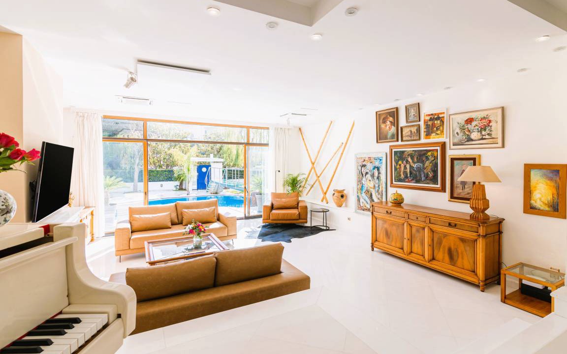 Photo of Livingroom in Glyfada