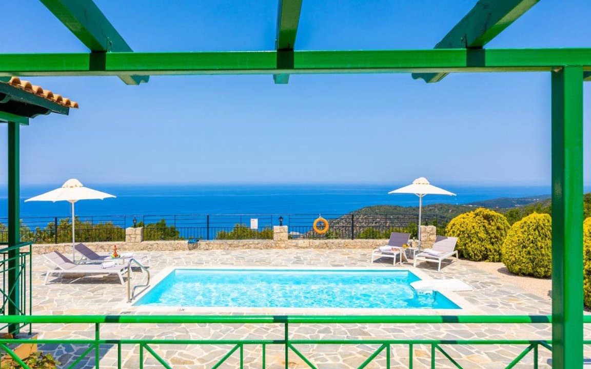 Photo of Patio Balcony in Mesovounia
