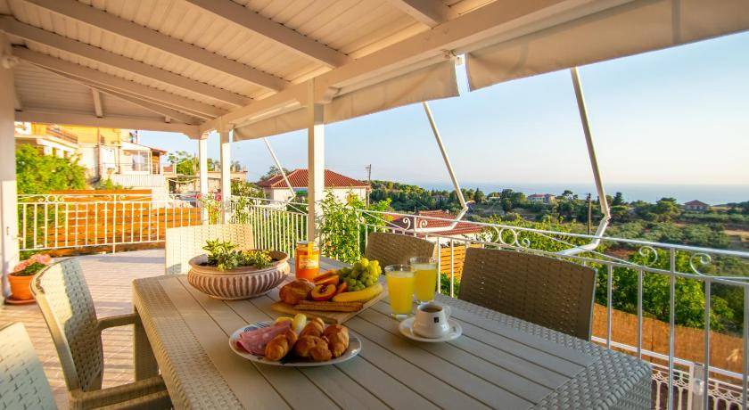 Photo of Patio Balcony in Maries