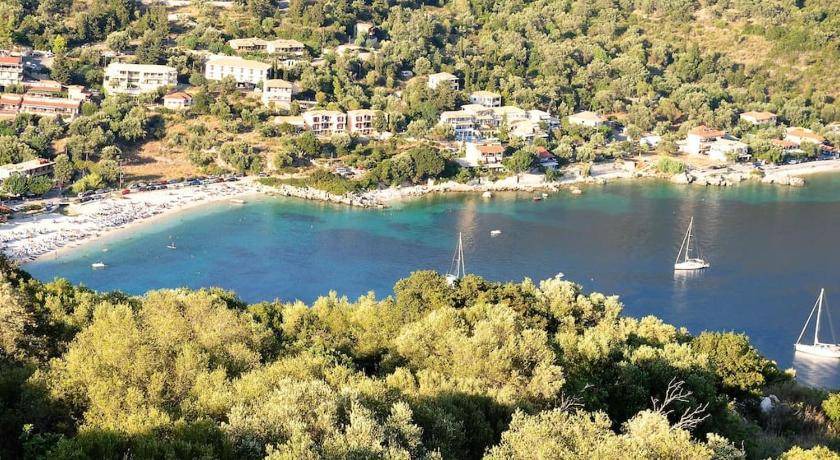 Photo of Others in Mikros Gialos