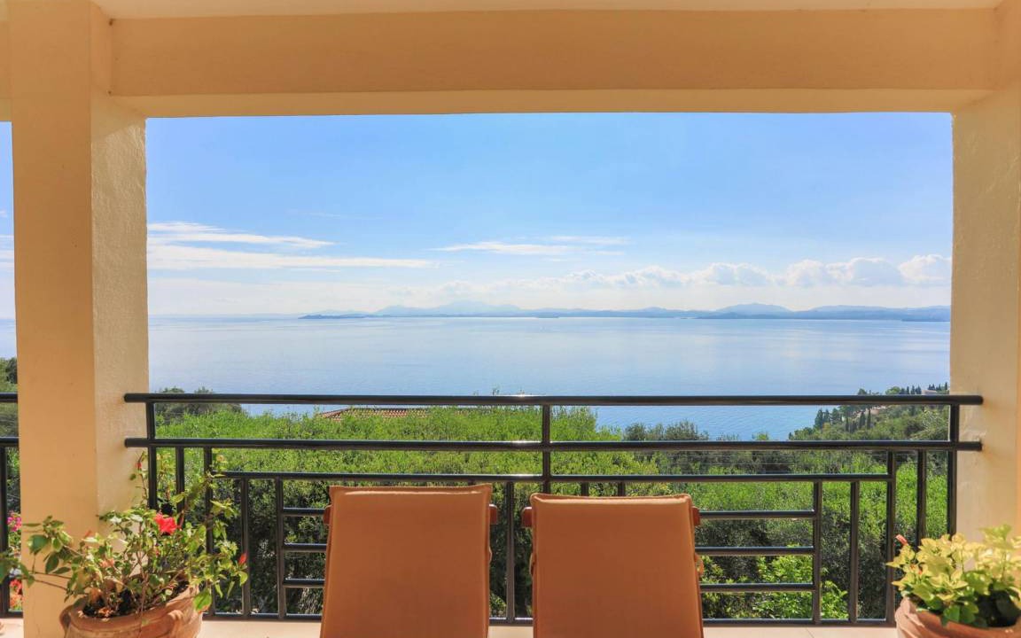 Photo of Patio Balcony in Nisaki
