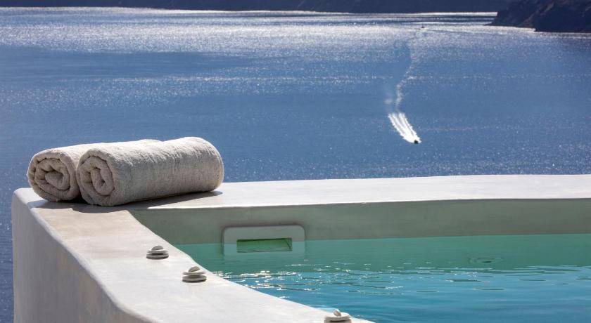 Photo of Others in Oia