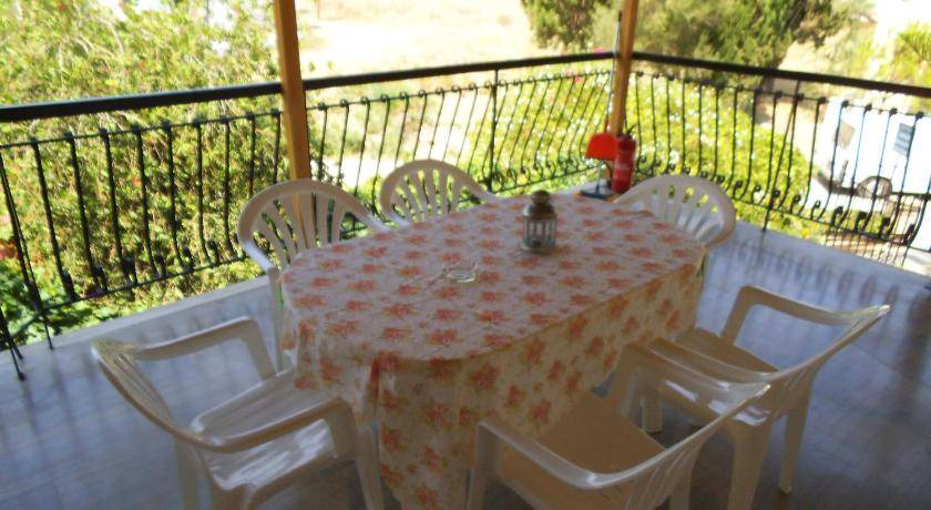 Photo of Patio Balcony in Kalamaki