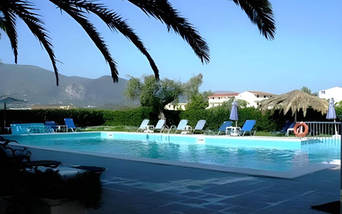 Photo of Others in Alikanas
