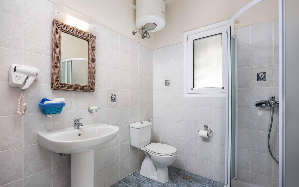 Photo of Bathroom in Koutsi
