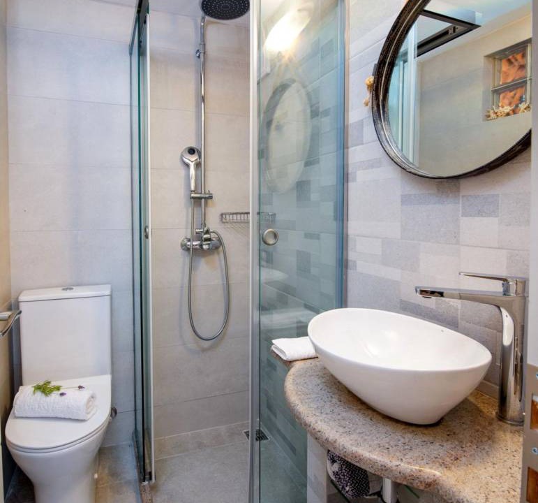Photo of Bathroom in Gaios
