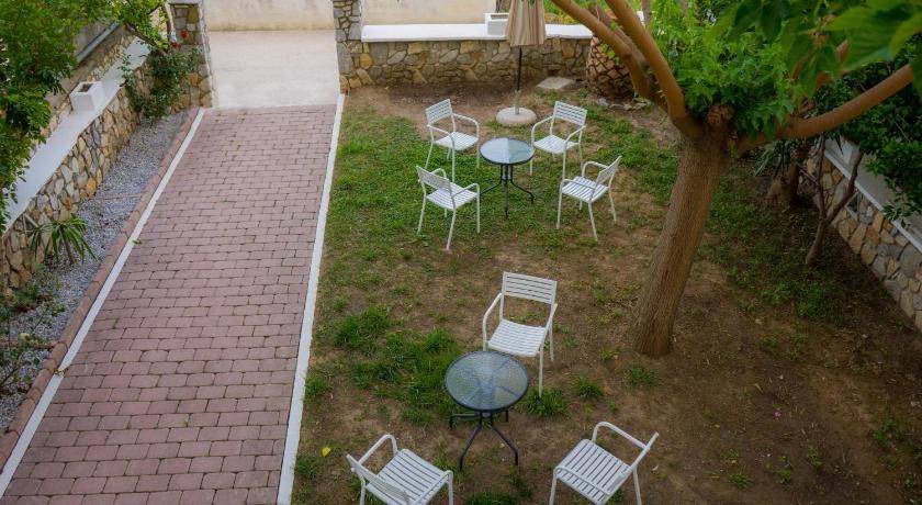 Photo of Others in Skiathos Town