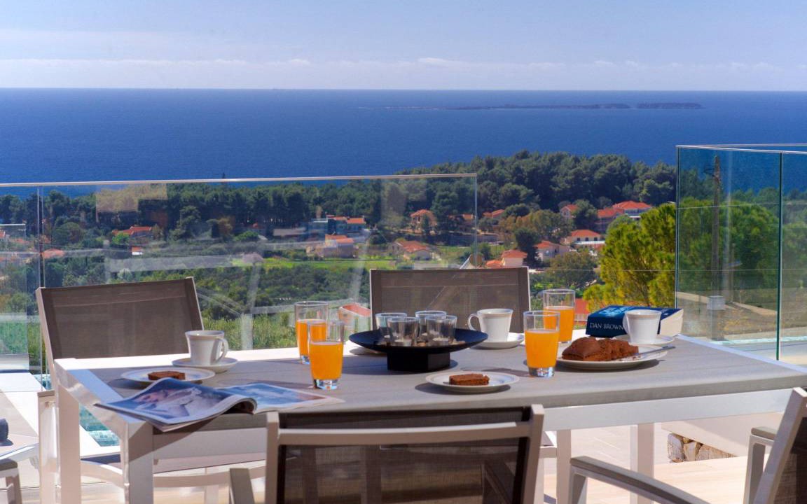 Photo of Patio Balcony in Lassi