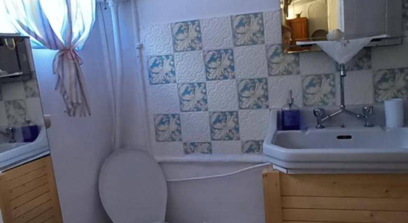 Photo of Bathroom in Nea Makri