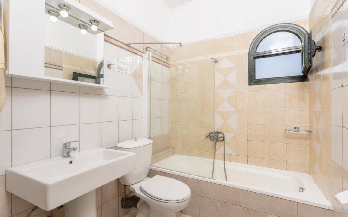 Photo of Bathroom in Lakka