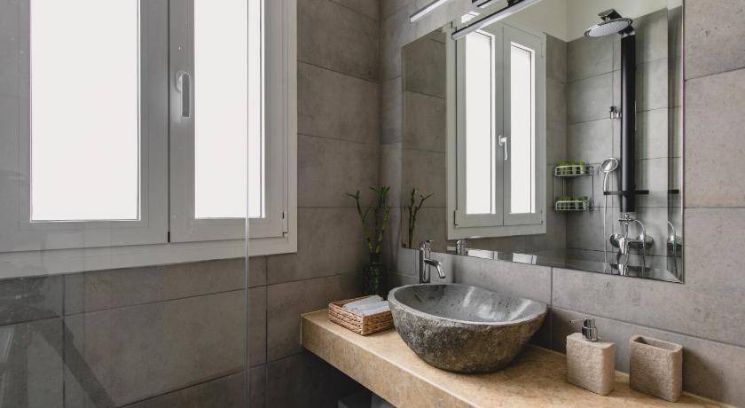 Photo of Bathroom in Monastiraki