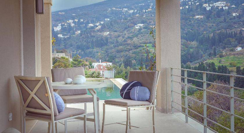 Photo of Patio Balcony in Paleopolis