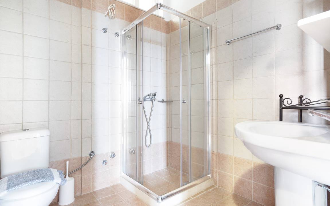 Photo of Bathroom in Kaminarata