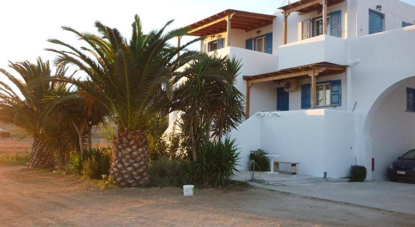 Photo of Others in Naxos