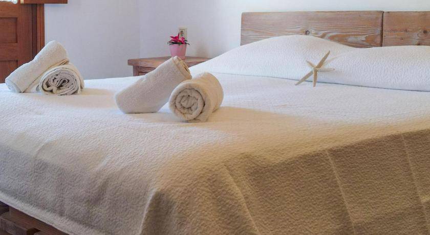 Photo of Bedroom in Skala