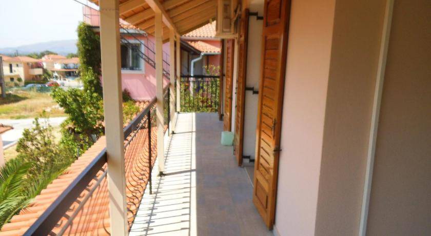 Photo of Patio Balcony in Kalamaki