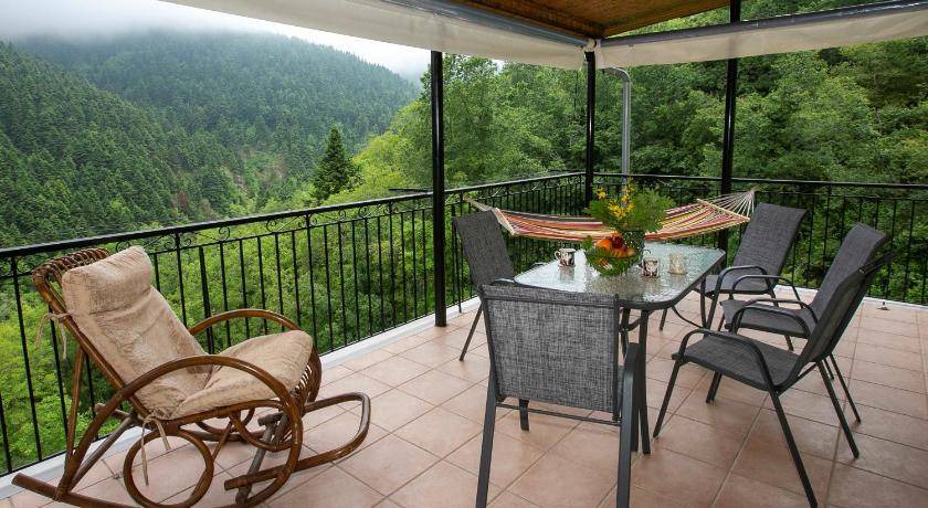 Photo of Patio Balcony in Lake Plastiras