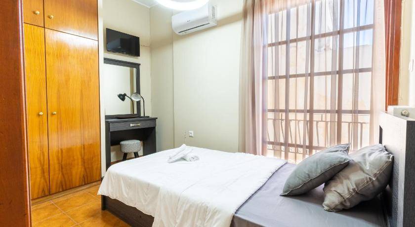 Photo of Bedroom in Alimos