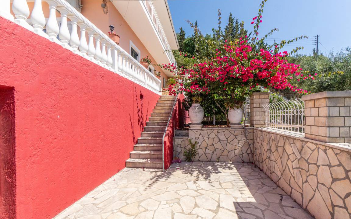 Photo of Patio Balcony in Vlachopoulatika