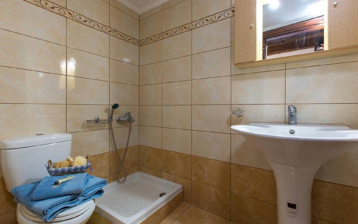 Photo of Bathroom in Margarites