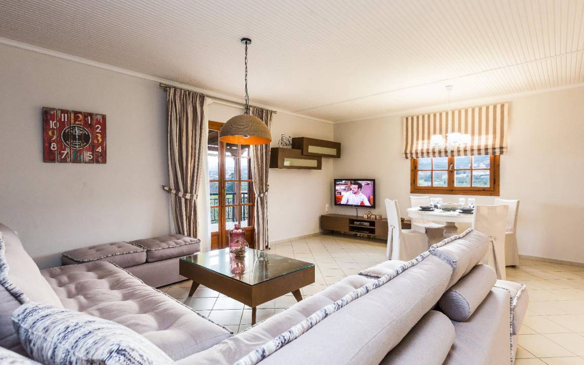 Photo of Livingroom in Adele