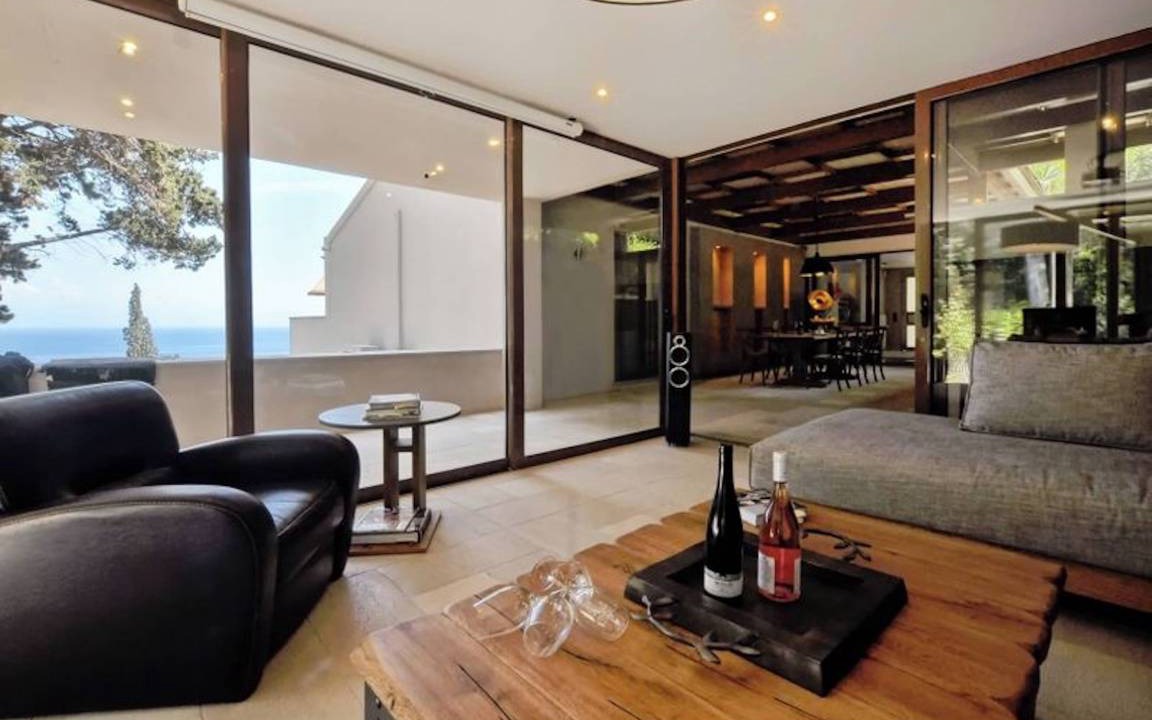 Photo of Livingroom in Perama