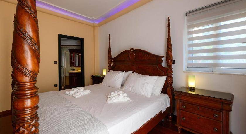 Photo of Bedroom in Diasella