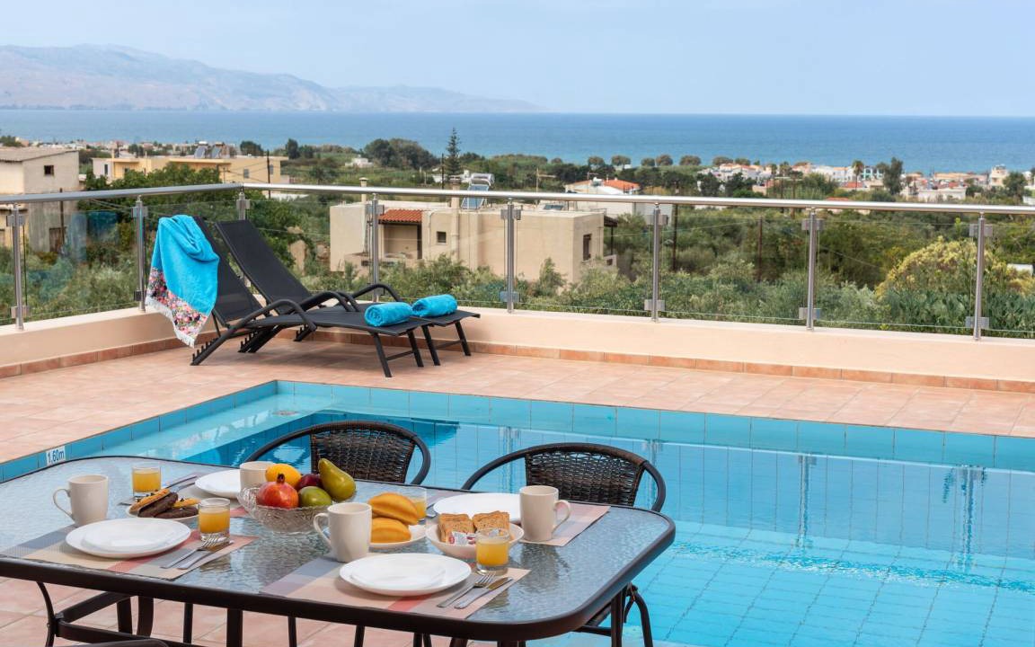 Photo of Patio Balcony in Pyrgos Psilonerou