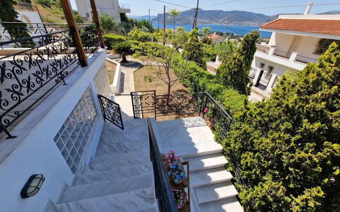 Photo of Patio Balcony in Porto Rafti