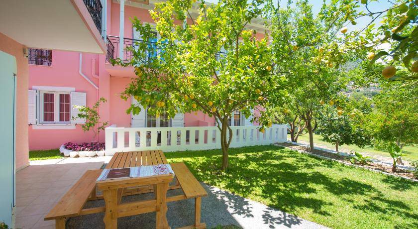 Photo of Others in Vassiliki