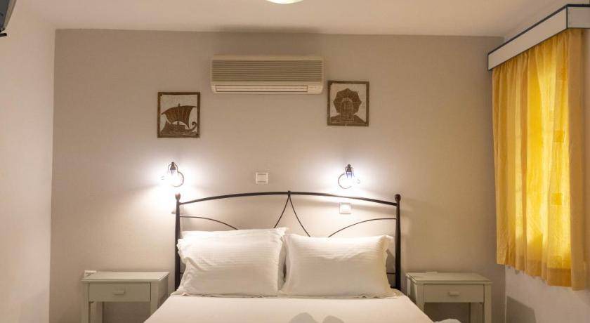 Photo of Bedroom in Naxos Town