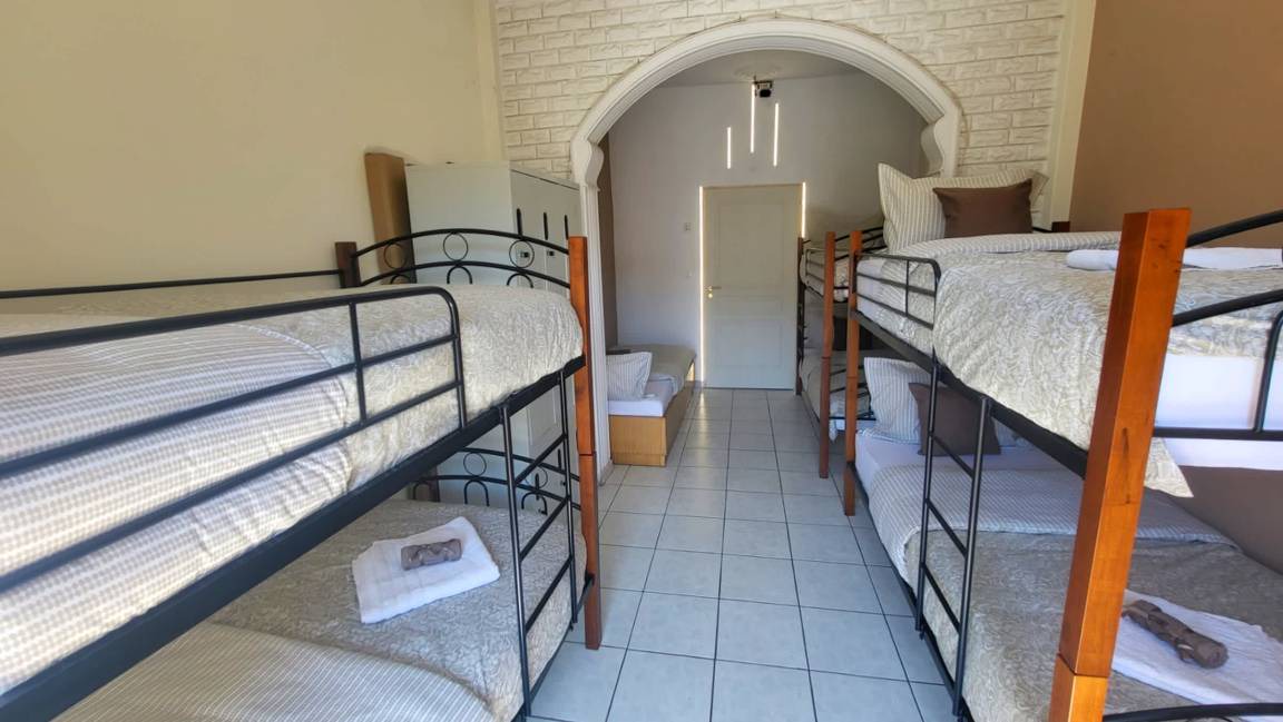 Photo of Bedroom in Omonia