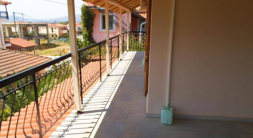 Photo of Patio Balcony in Kalamaki