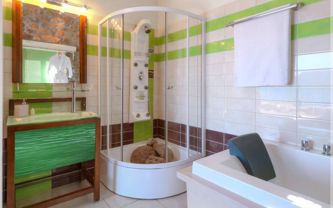 Photo of Bathroom in Livadia
