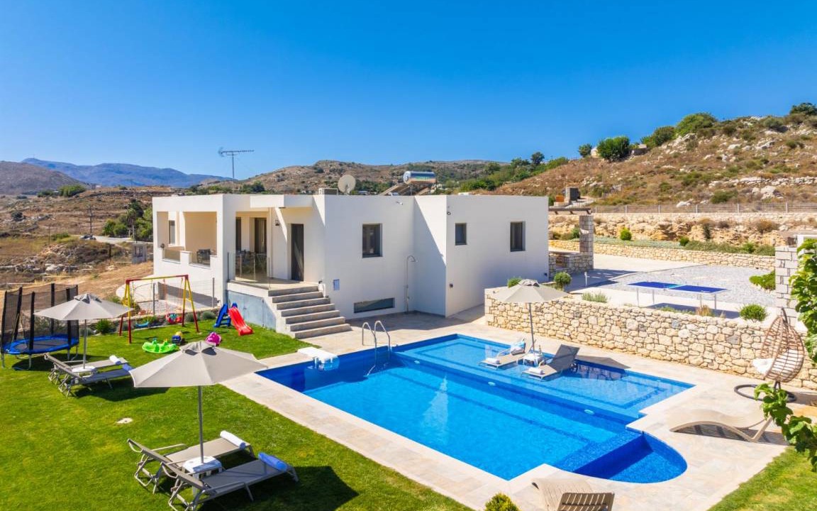 Photo of Outdoor in Monopari