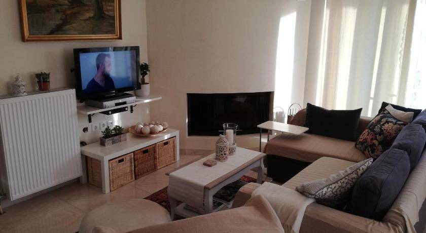 Photo of Livingroom in Gerakas