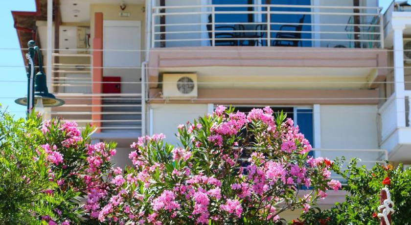 Photo of Patio Balcony in Olymbiaki Akti