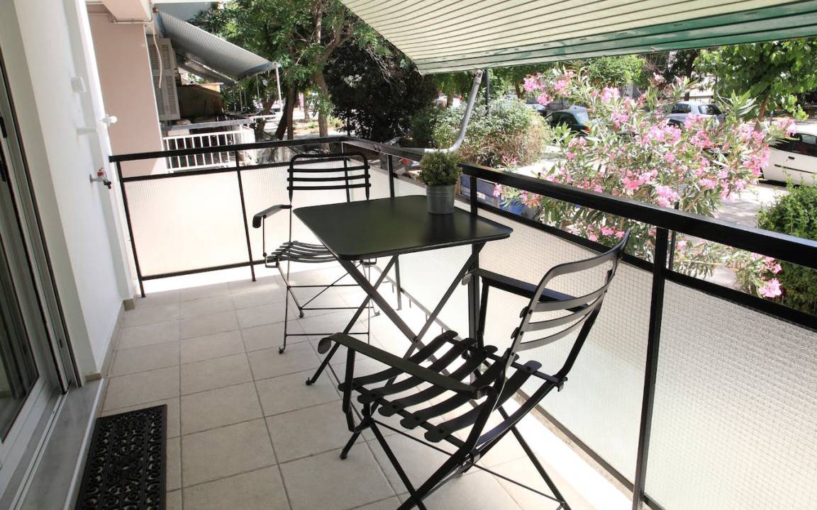 Photo of Patio Balcony in Neos Kosmos