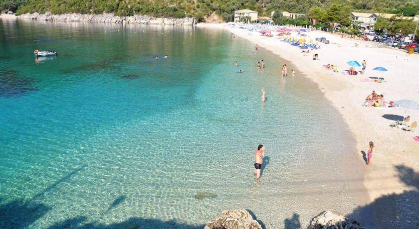 Photo of Others in Mikros Gialos
