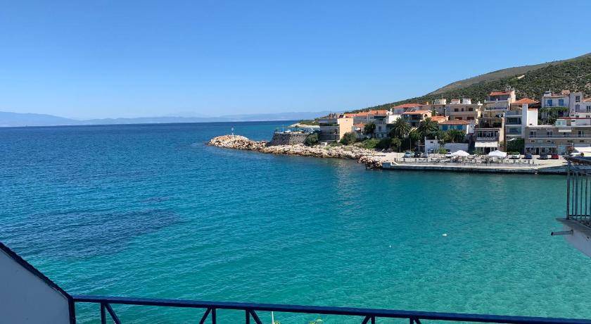 Photo of Others in Skala Marion