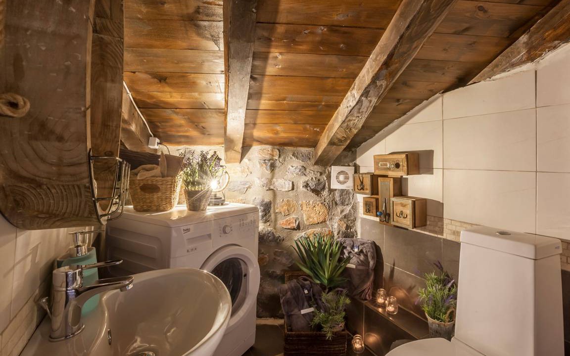 Photo of Bathroom in Aghios Athanasios