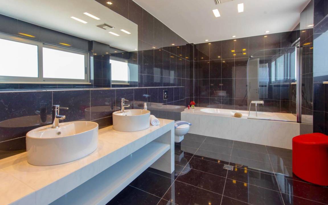 Photo of Bathroom in Stavros
