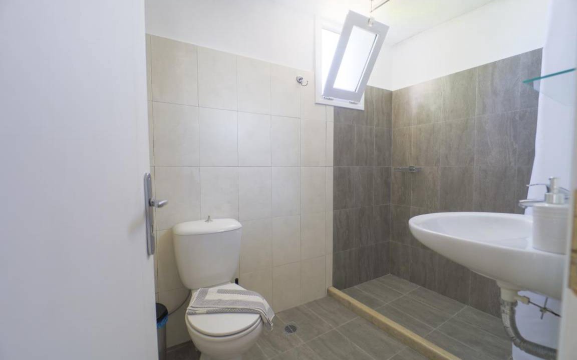 Photo of Bathroom in Pigianos Kampos