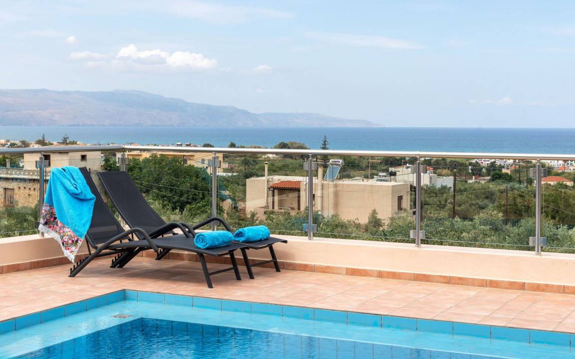 Photo of Patio Balcony in Pyrgos Psilonerou