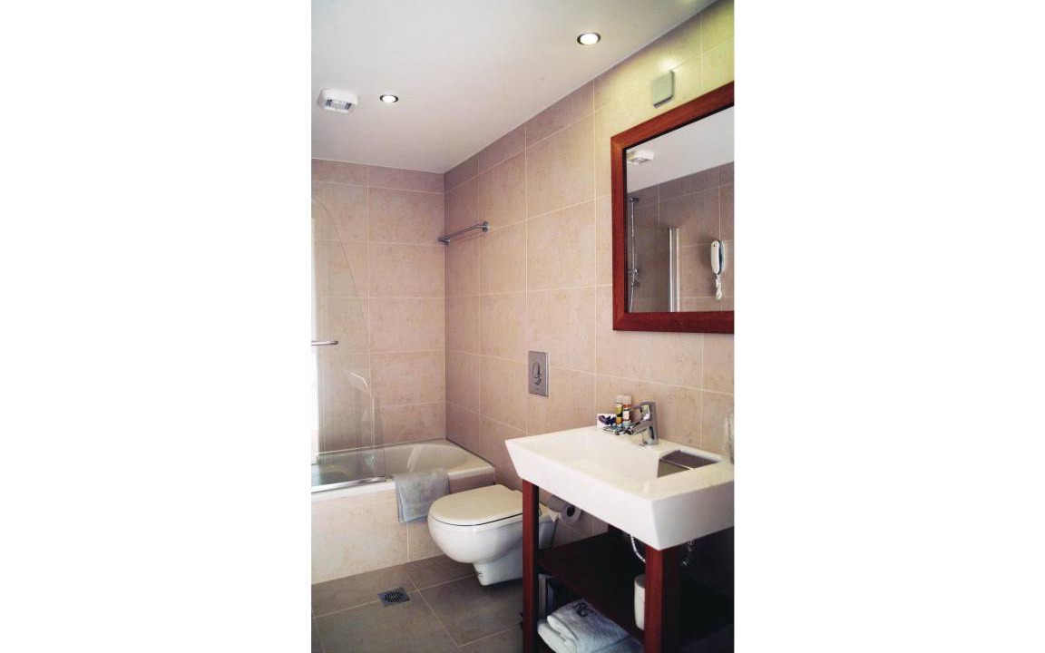 Photo of Bathroom in Magnisia